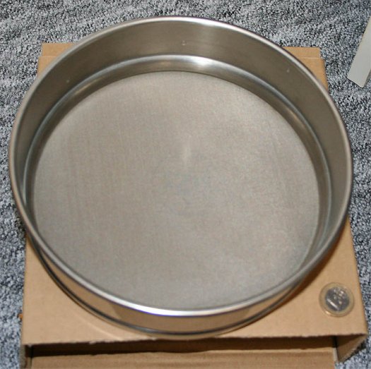 Sieb0,1mm_Thomas_M_1.jpg Sieb0,1mm_Thomas_M_1.jpg