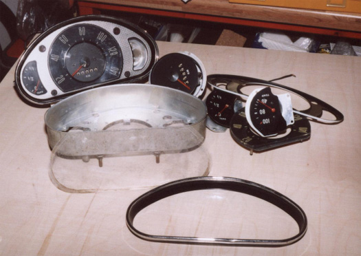 tachovitrine1.jpg tachovitrine1.jpg